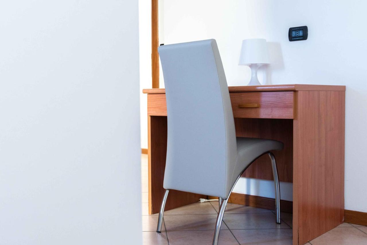 Wayco Rooms Lipomo Exterior foto